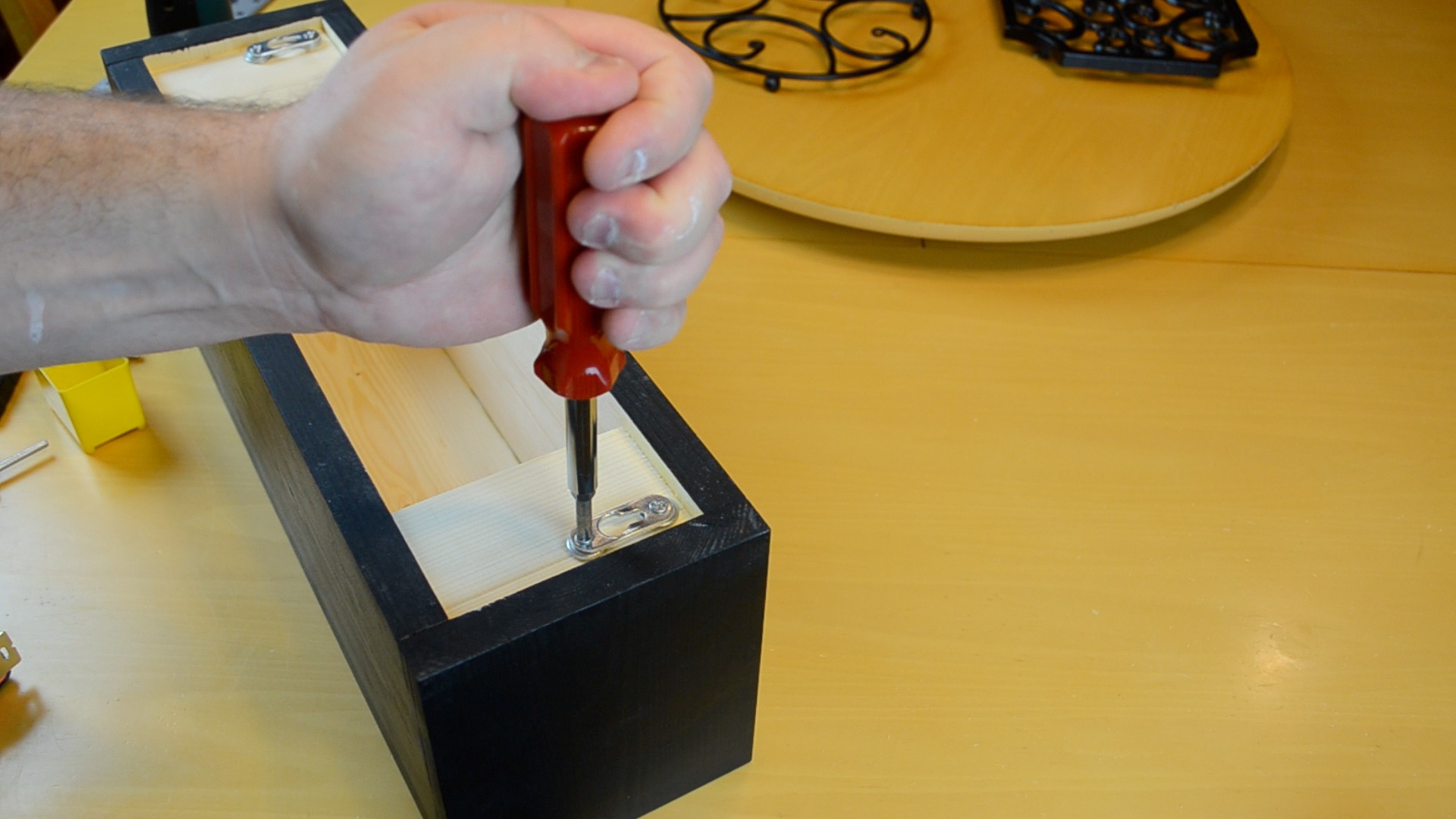 (ep23) simple shelves9